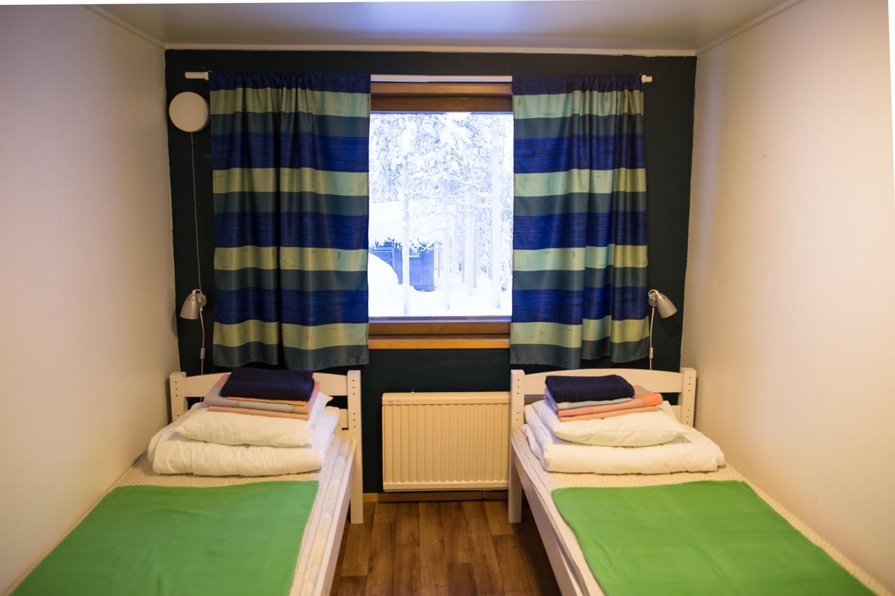 Kuerkievari Kuerhostel Экясломполо Экстерьер фото